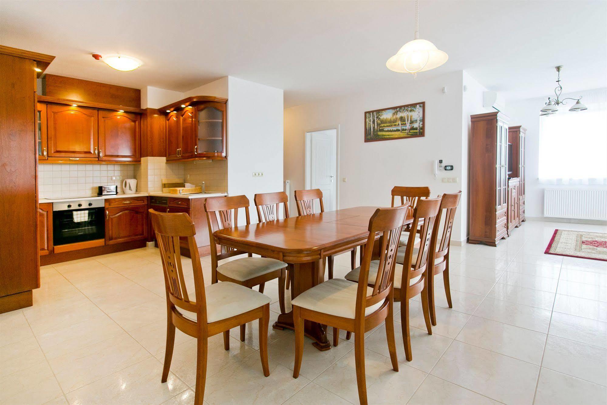 Luxury Apartment Hotel Siófok Eksteriør billede